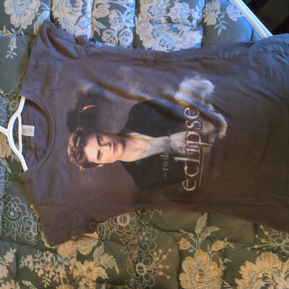 Edward t-shirt
